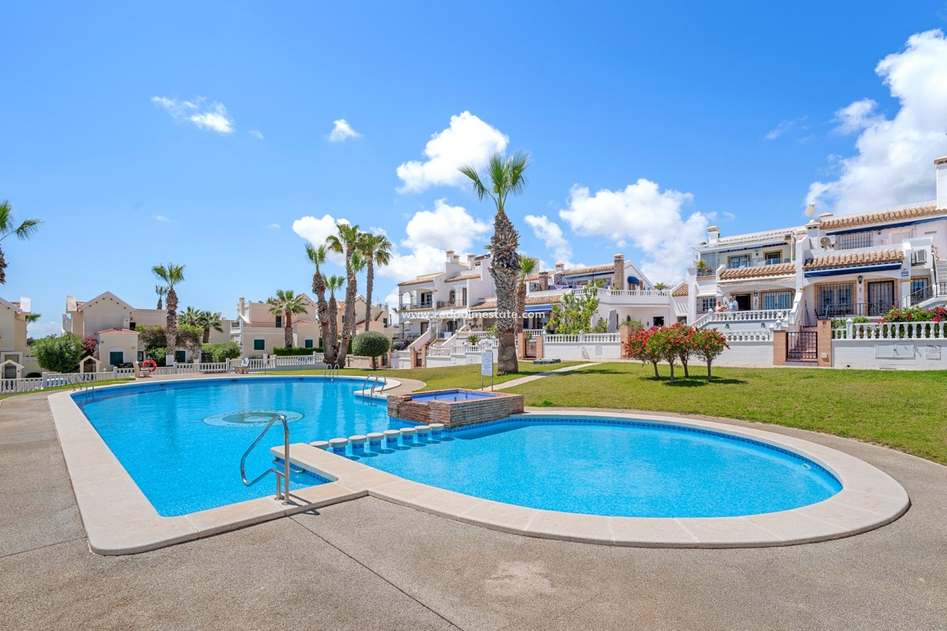Videresalg - Villa -
Orihuela Costa