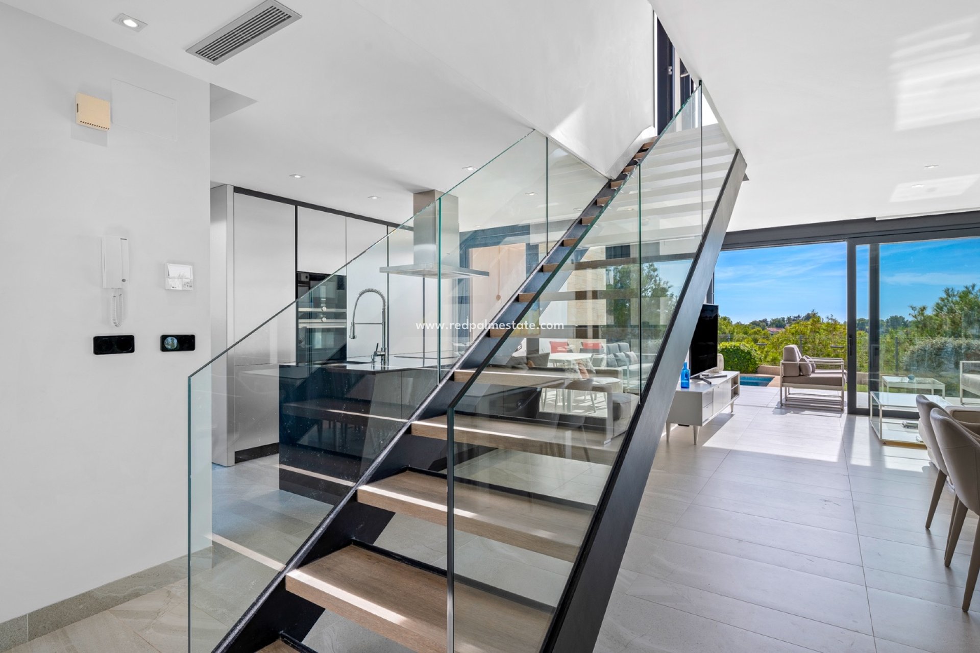 Videresalg - Villa -
Orihuela Costa