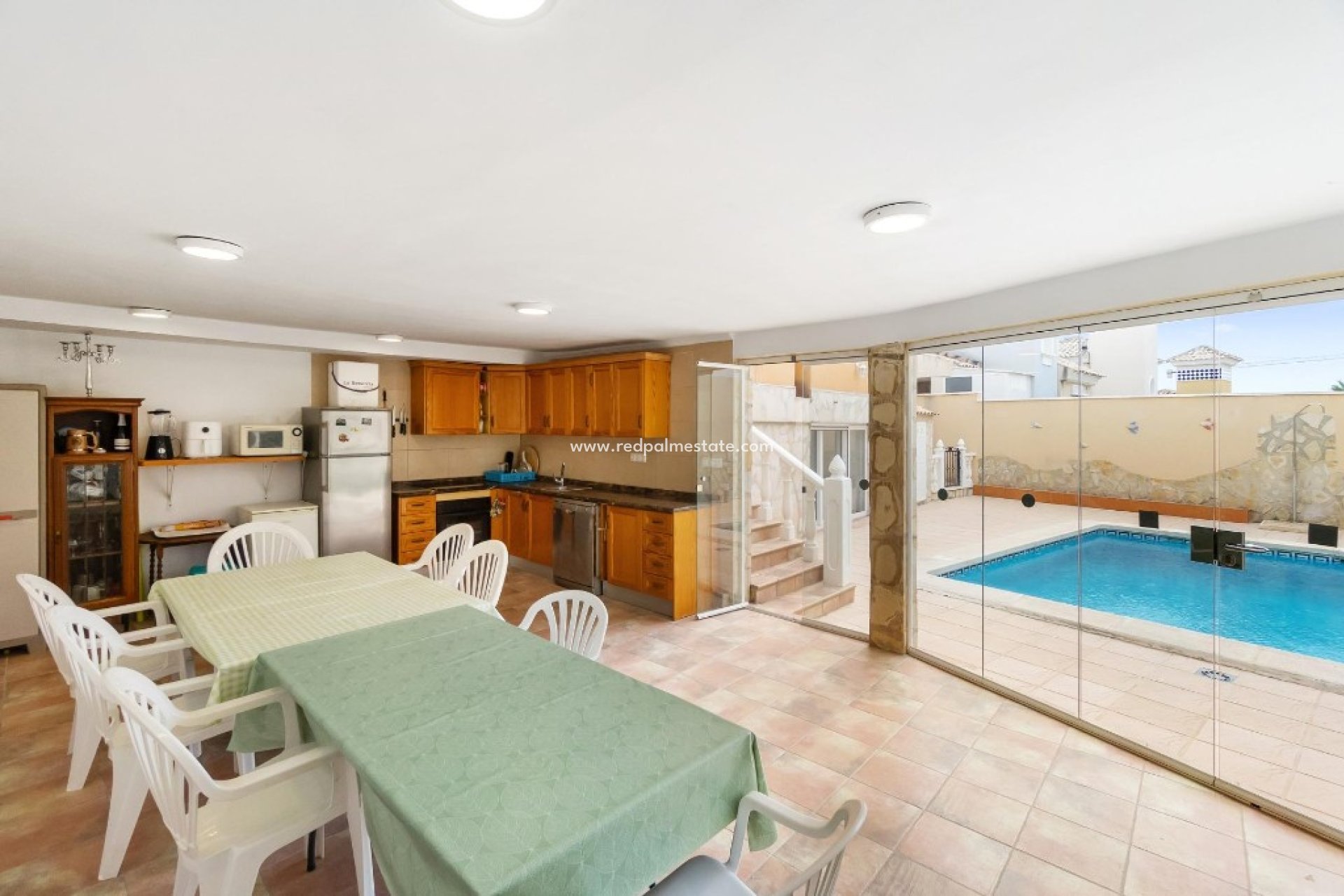 Videresalg - Villa -
Orihuela Costa