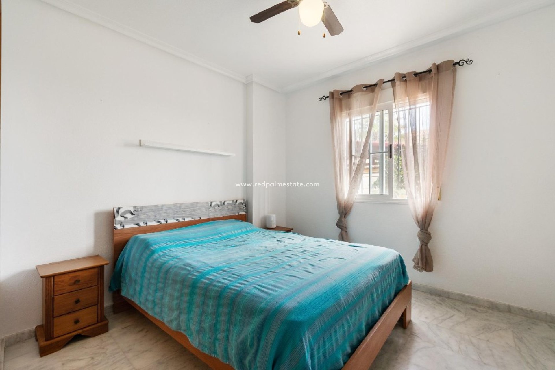 Videresalg - Villa -
Orihuela Costa