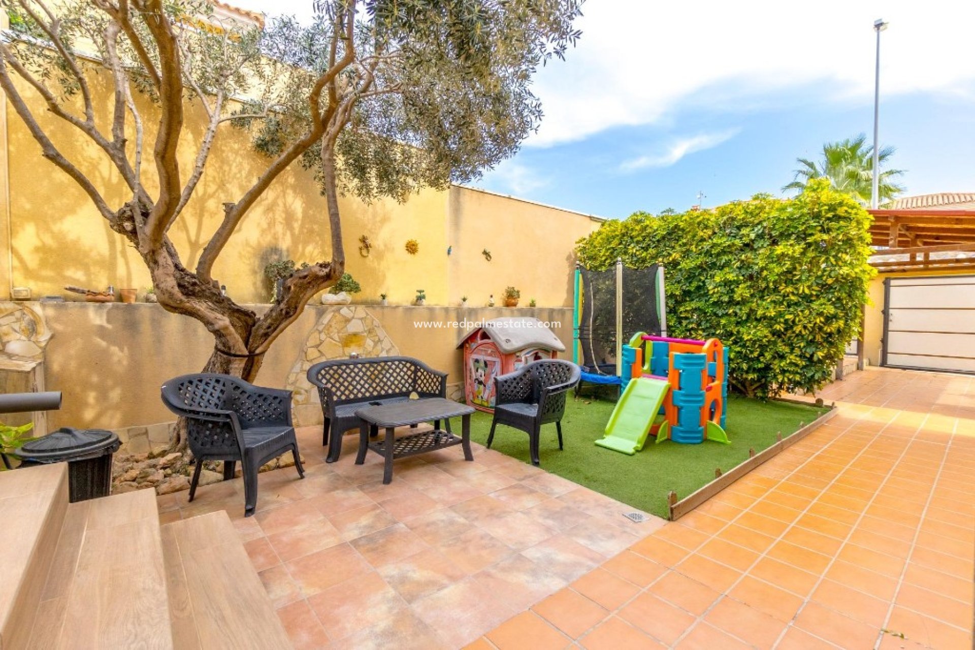 Videresalg - Villa -
Orihuela Costa