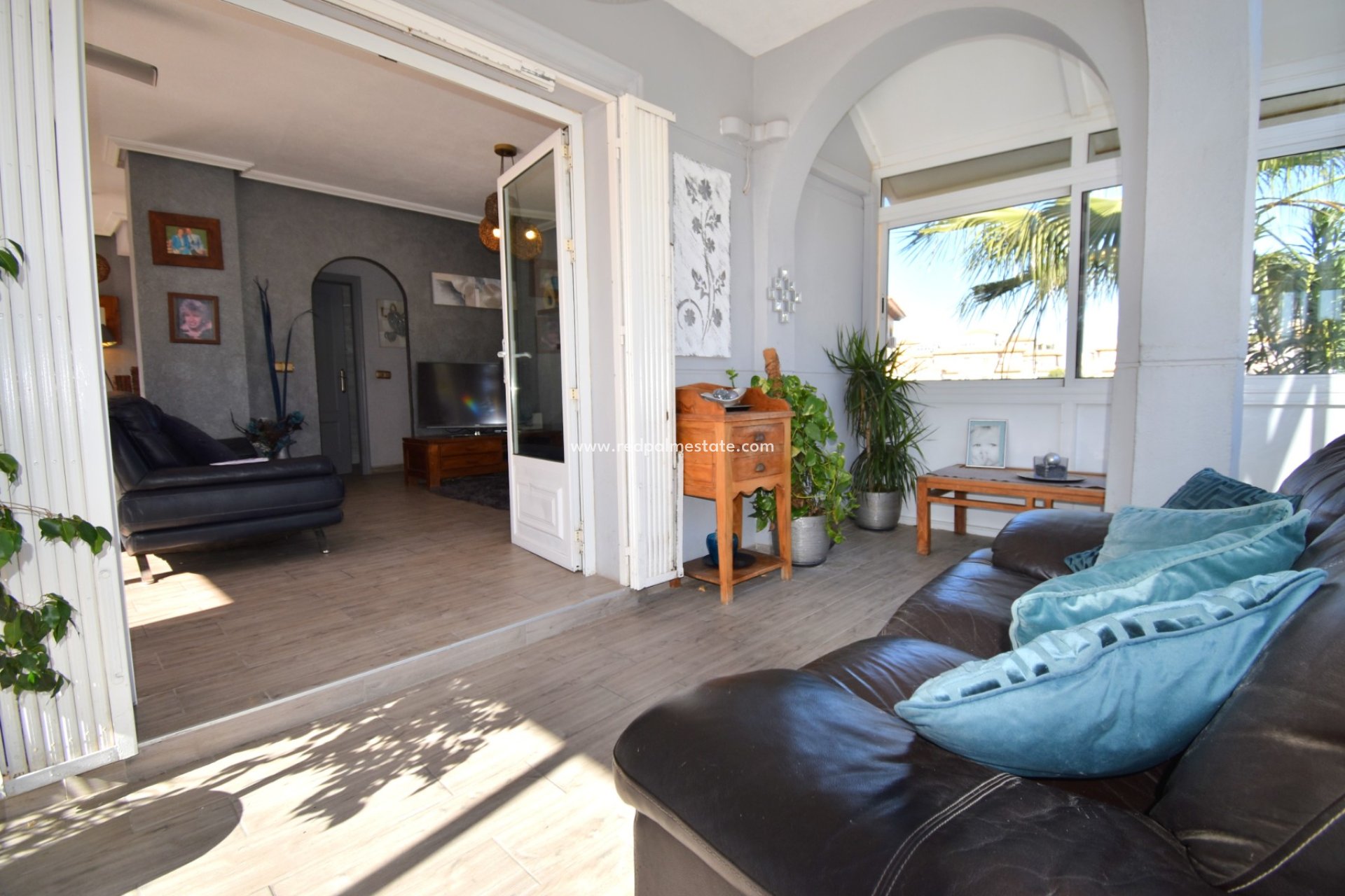 Videresalg - Villa -
Orihuela Costa