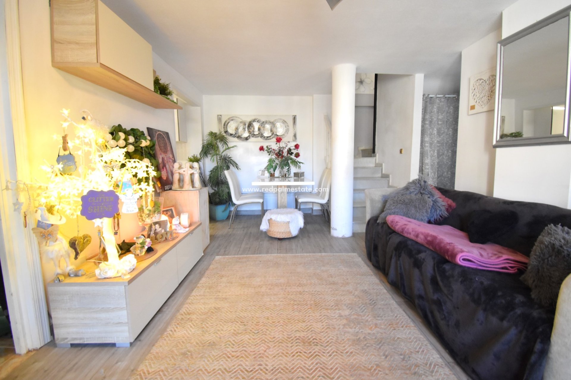 Videresalg - Villa -
Orihuela Costa