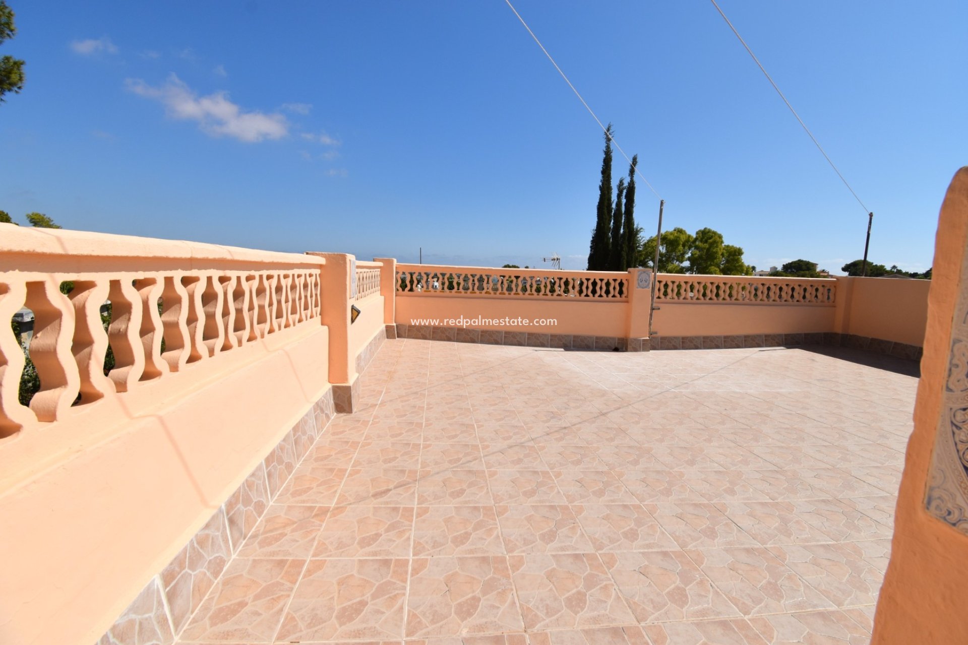 Videresalg - Villa -
Orihuela Costa