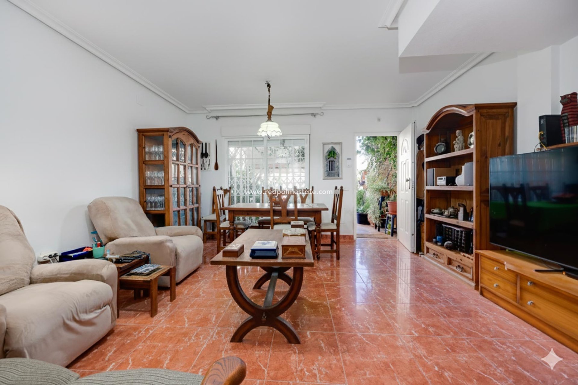 Videresalg - Villa -
Orihuela Costa