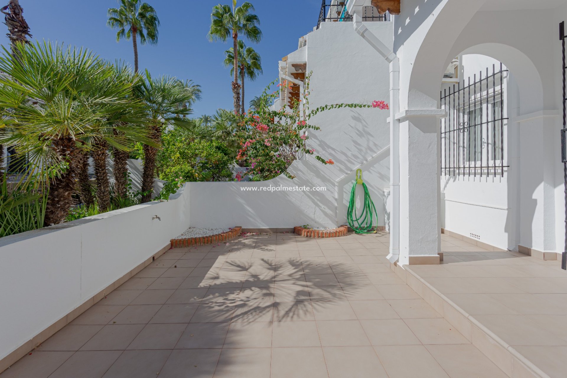 Videresalg - Villa -
Orihuela Costa
