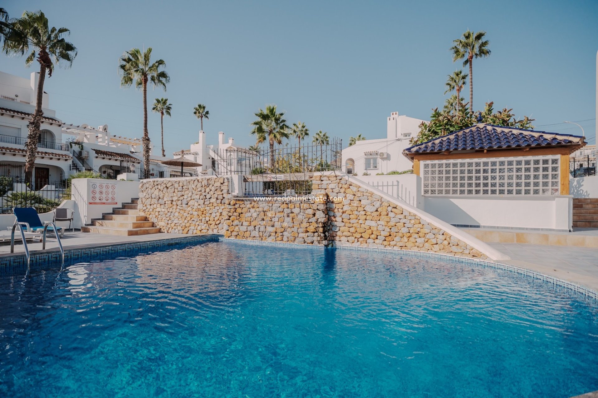 Videresalg - Villa -
Orihuela Costa