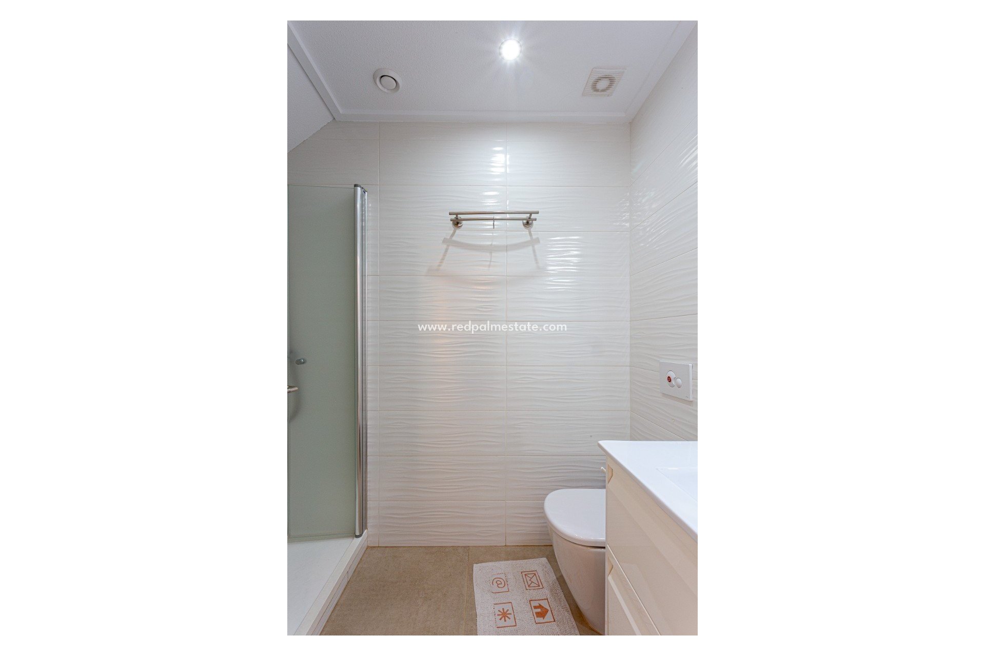 Videresalg - Villa -
Orihuela Costa