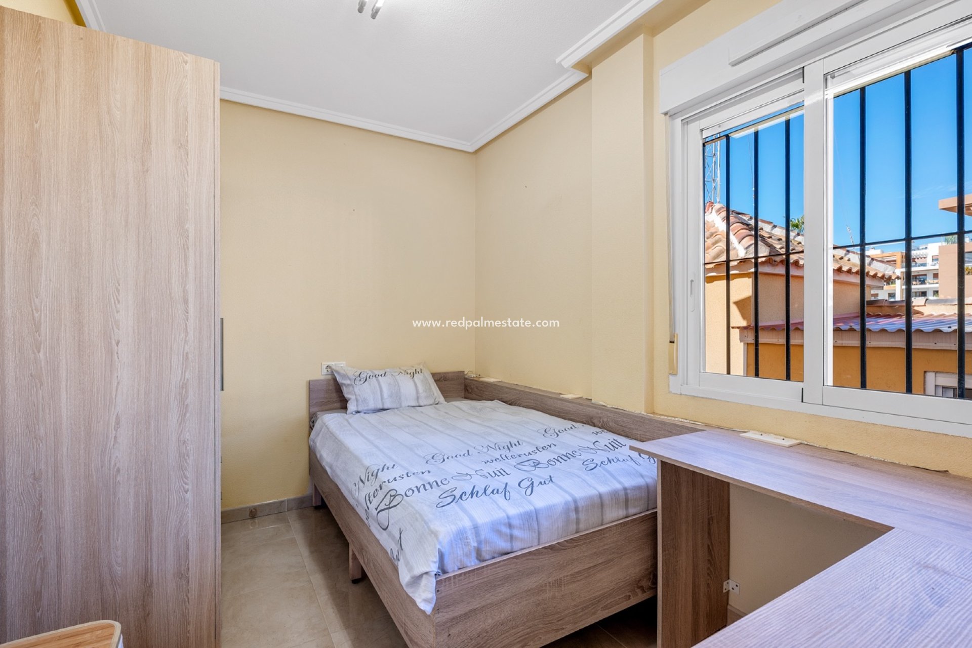 Videresalg - Villa -
Orihuela Costa