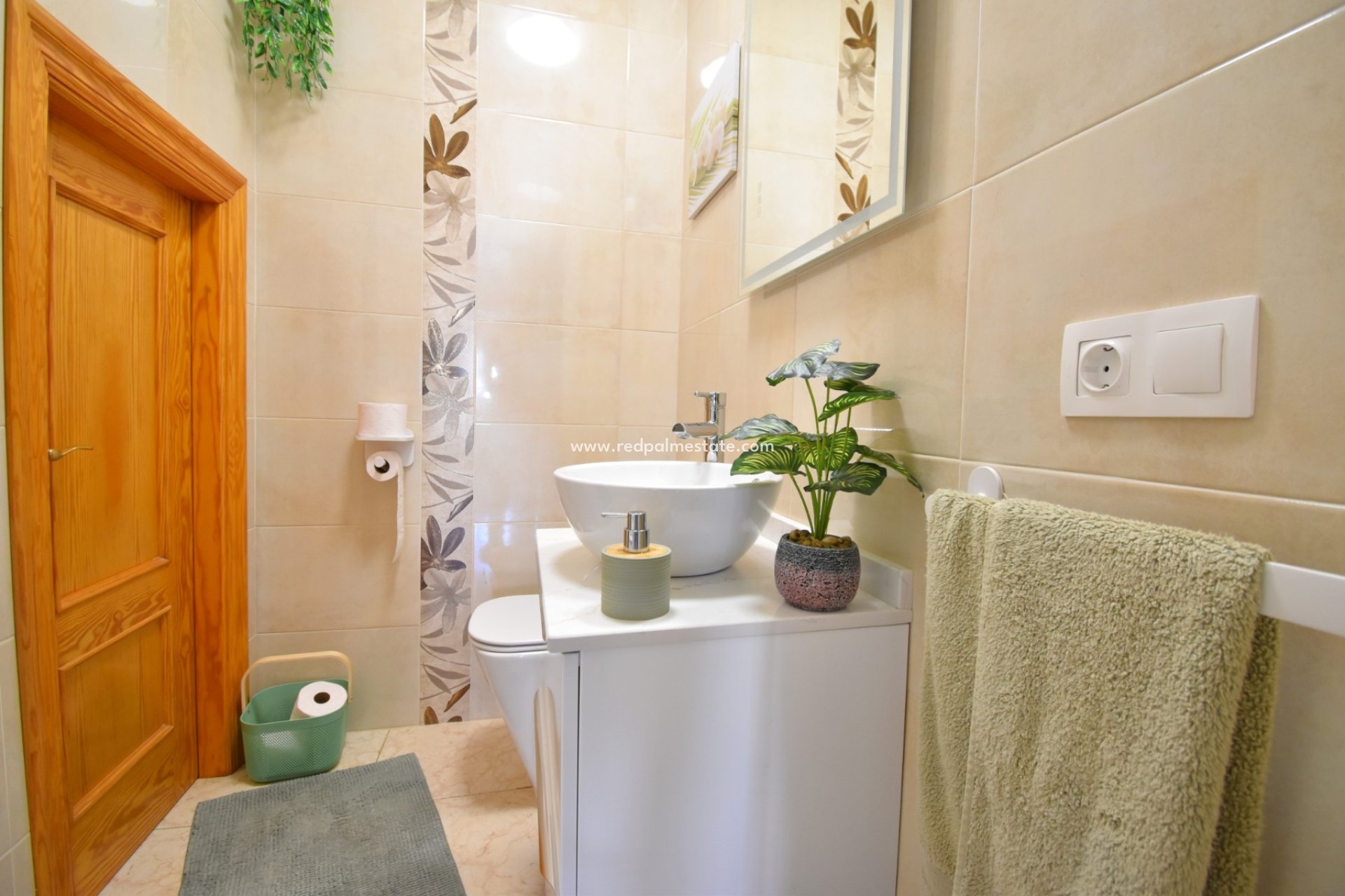 Videresalg - Villa -
Orihuela Costa