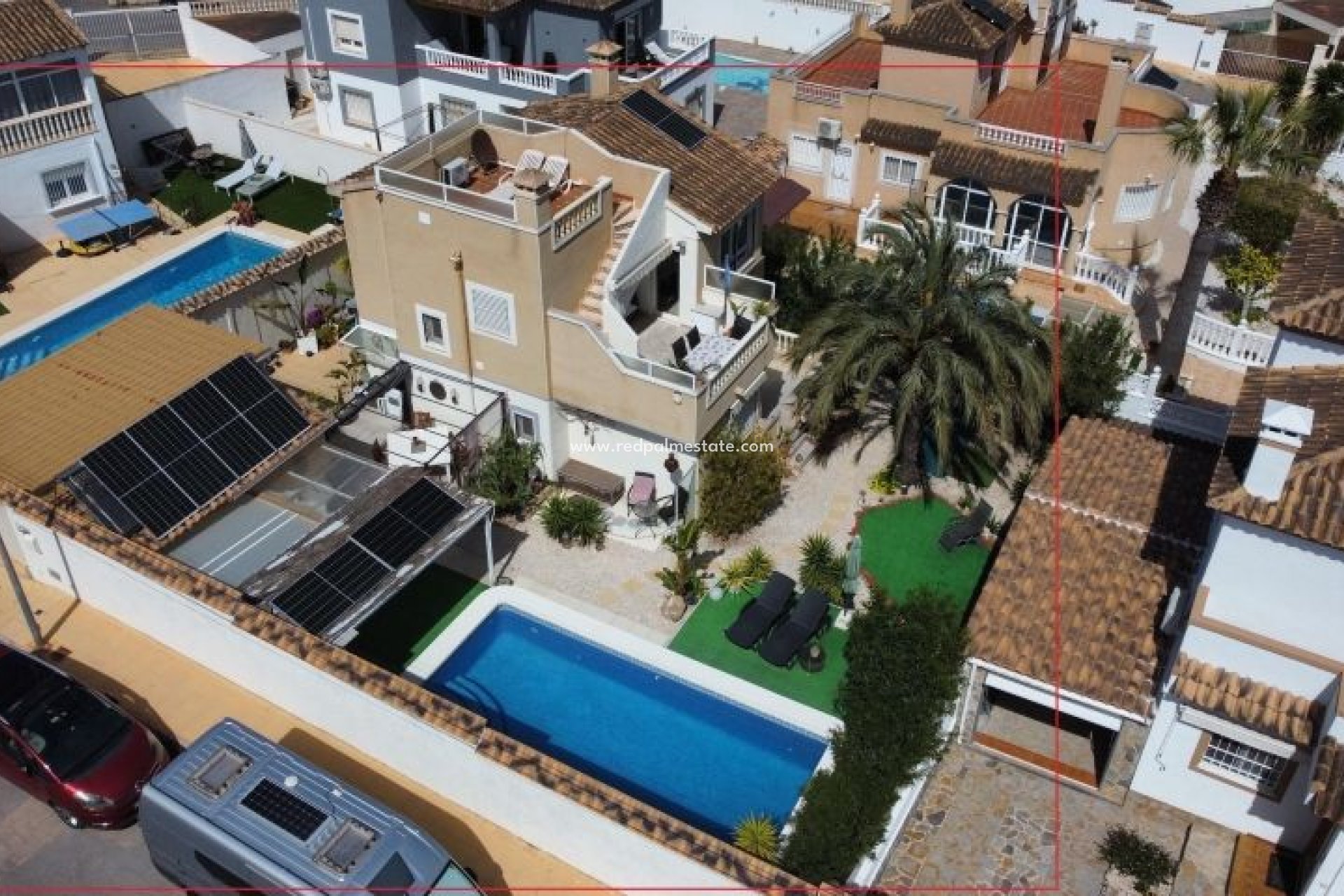 Videresalg - Villa -
Orihuela Costa