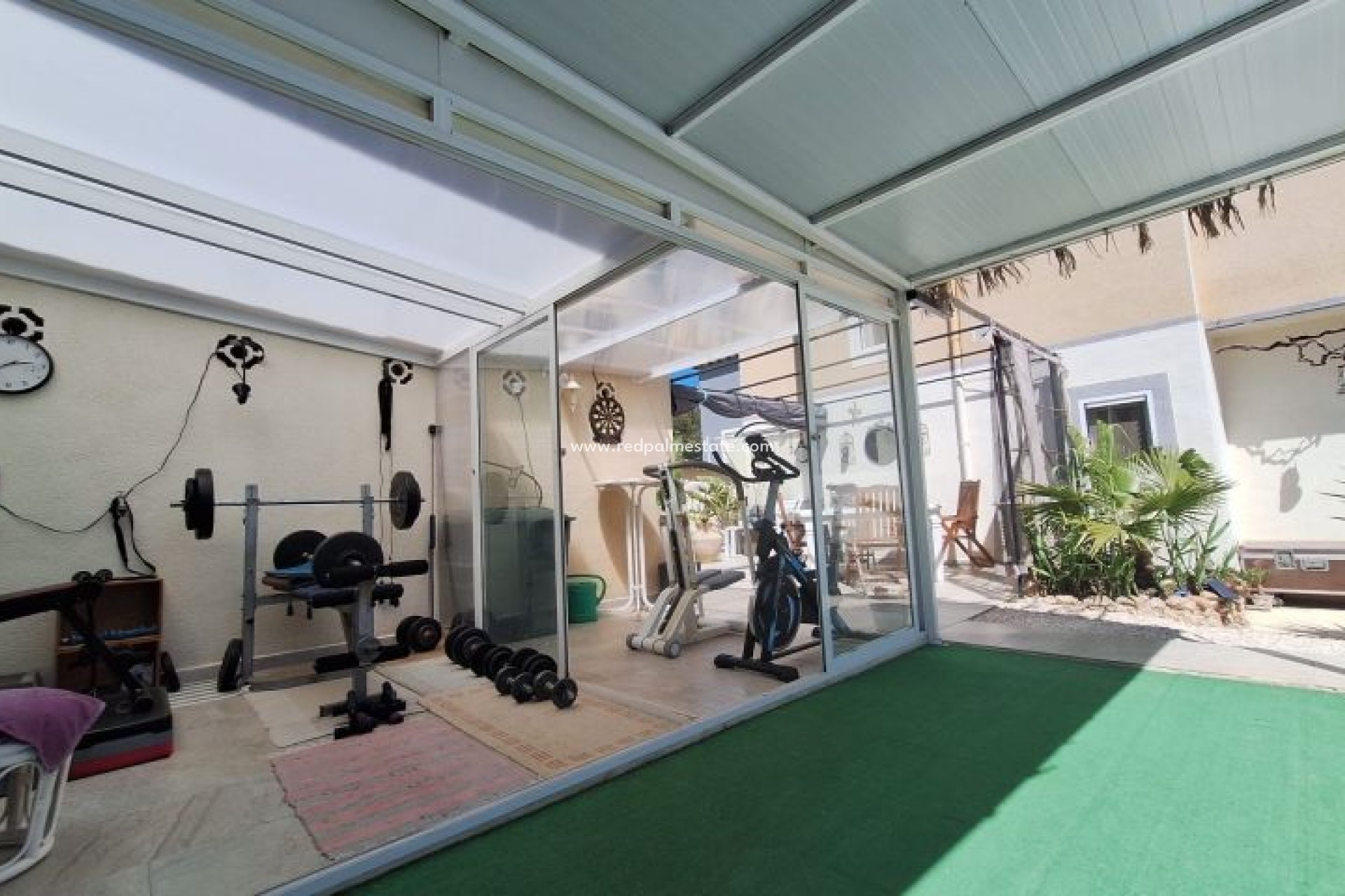 Videresalg - Villa -
Orihuela Costa