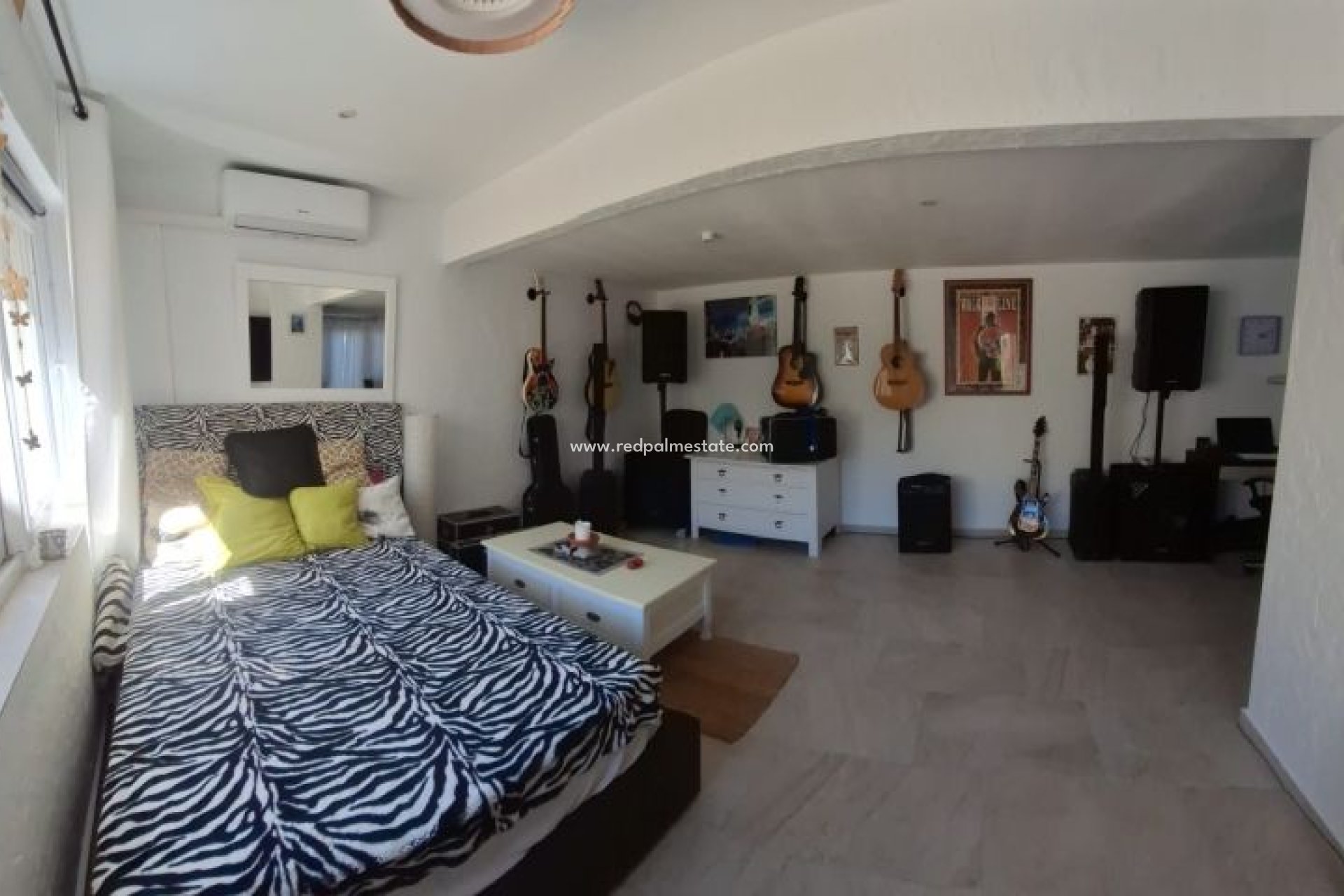 Videresalg - Villa -
Orihuela Costa