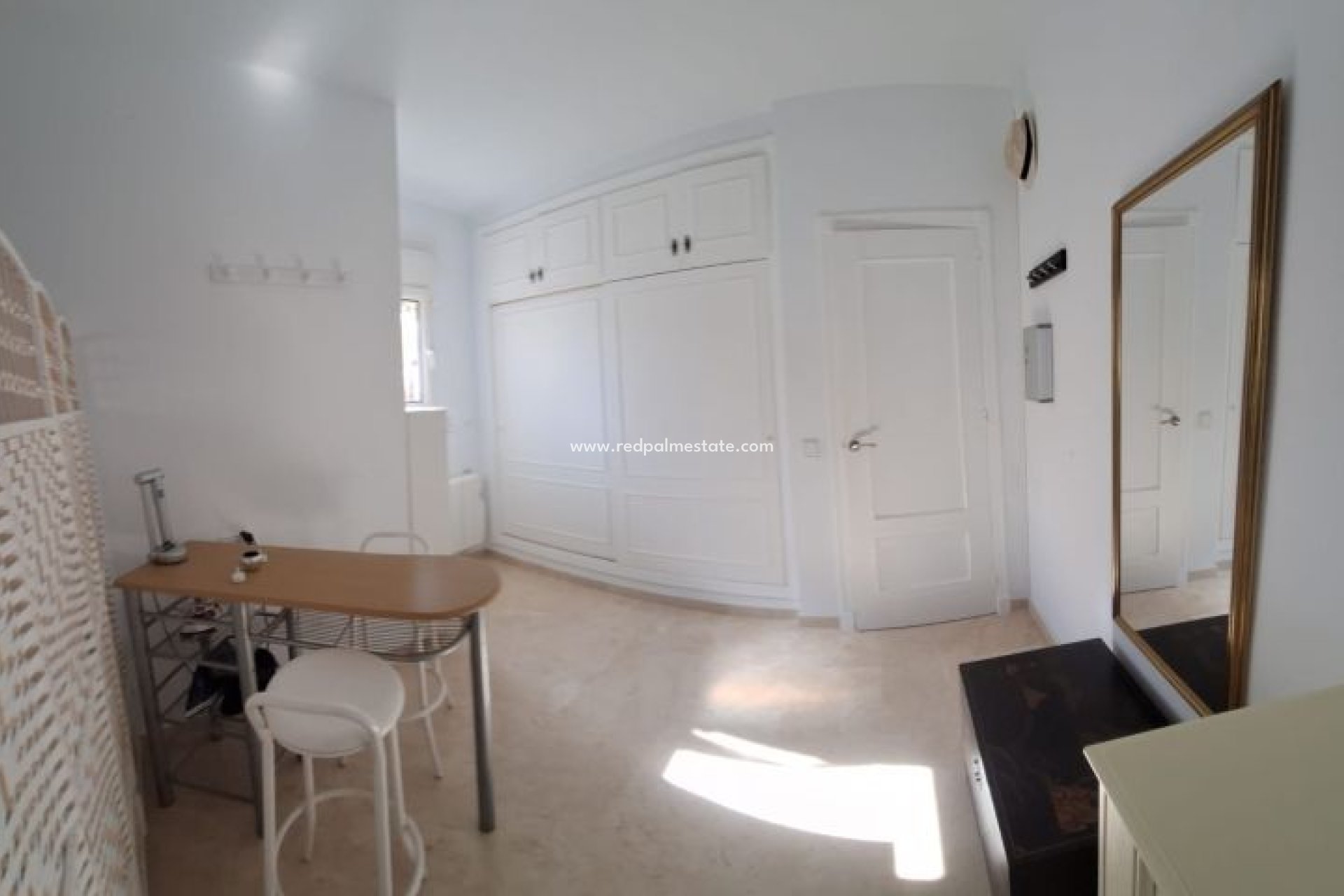 Videresalg - Villa -
Orihuela Costa