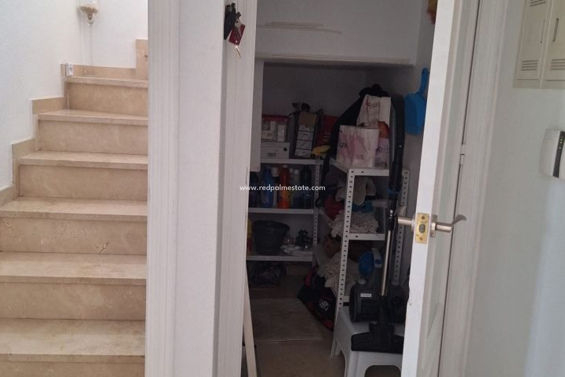 Videresalg - Villa -
Orihuela Costa