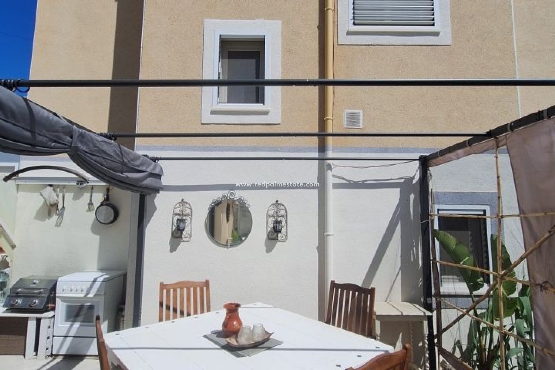 Videresalg - Villa -
Orihuela Costa