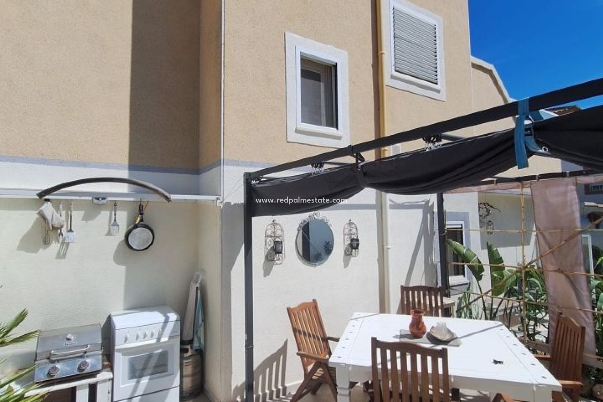 Videresalg - Villa -
Orihuela Costa