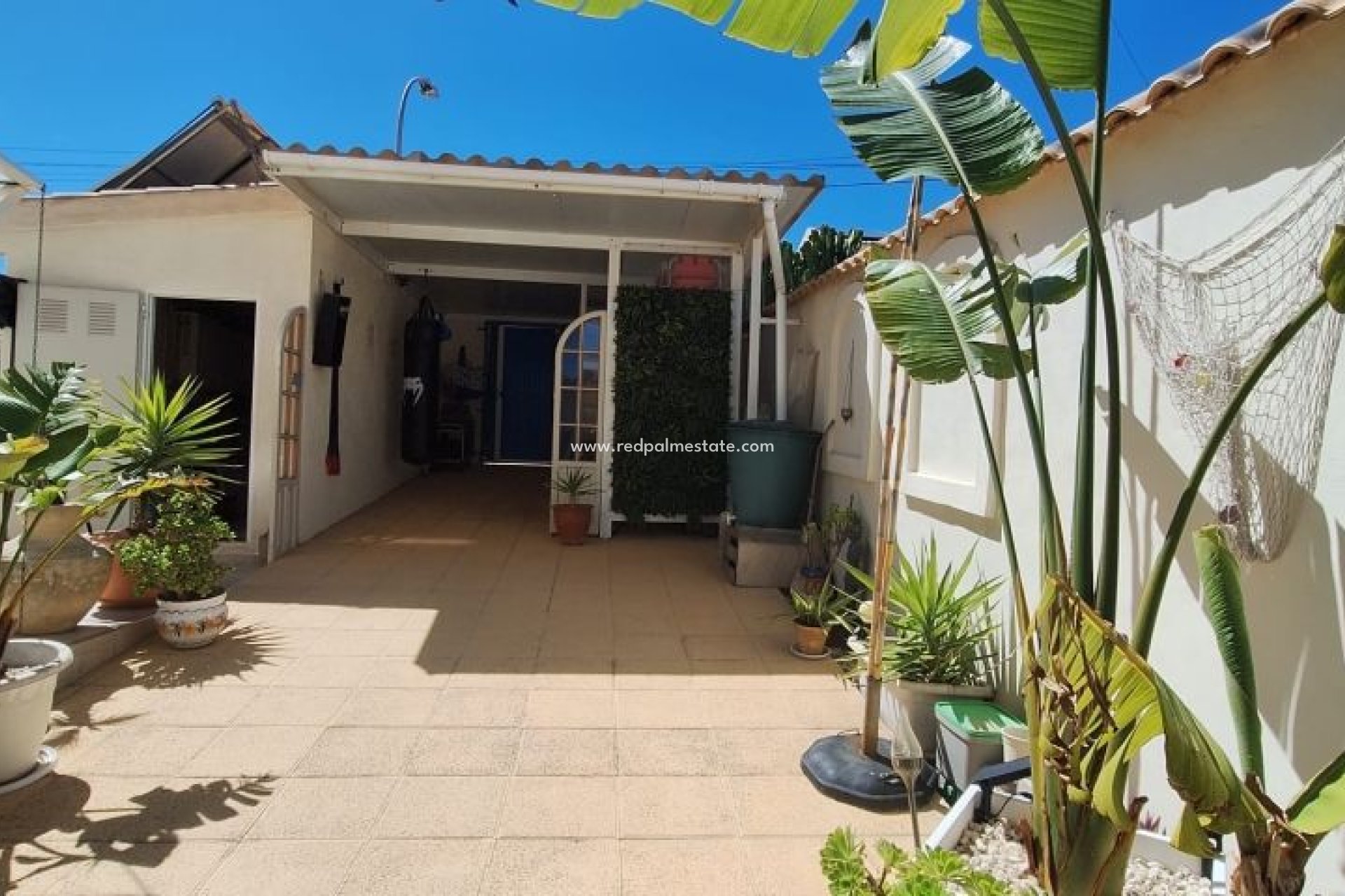 Videresalg - Villa -
Orihuela Costa