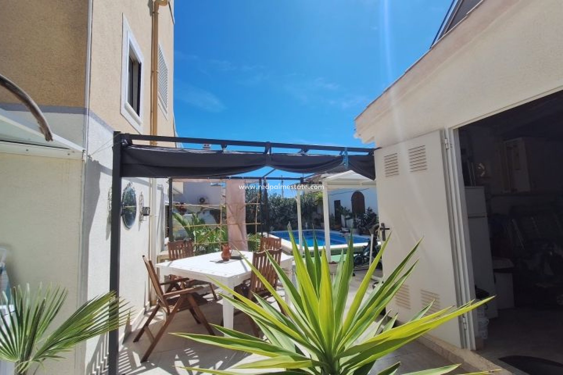 Videresalg - Villa -
Orihuela Costa