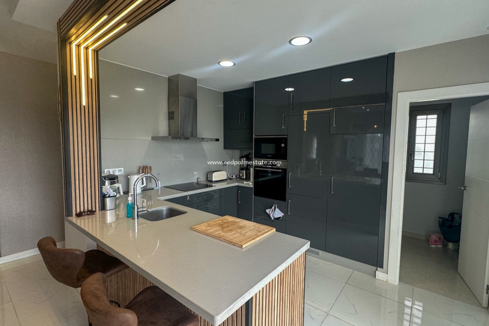 Videresalg - Villa -
Orihuela Costa