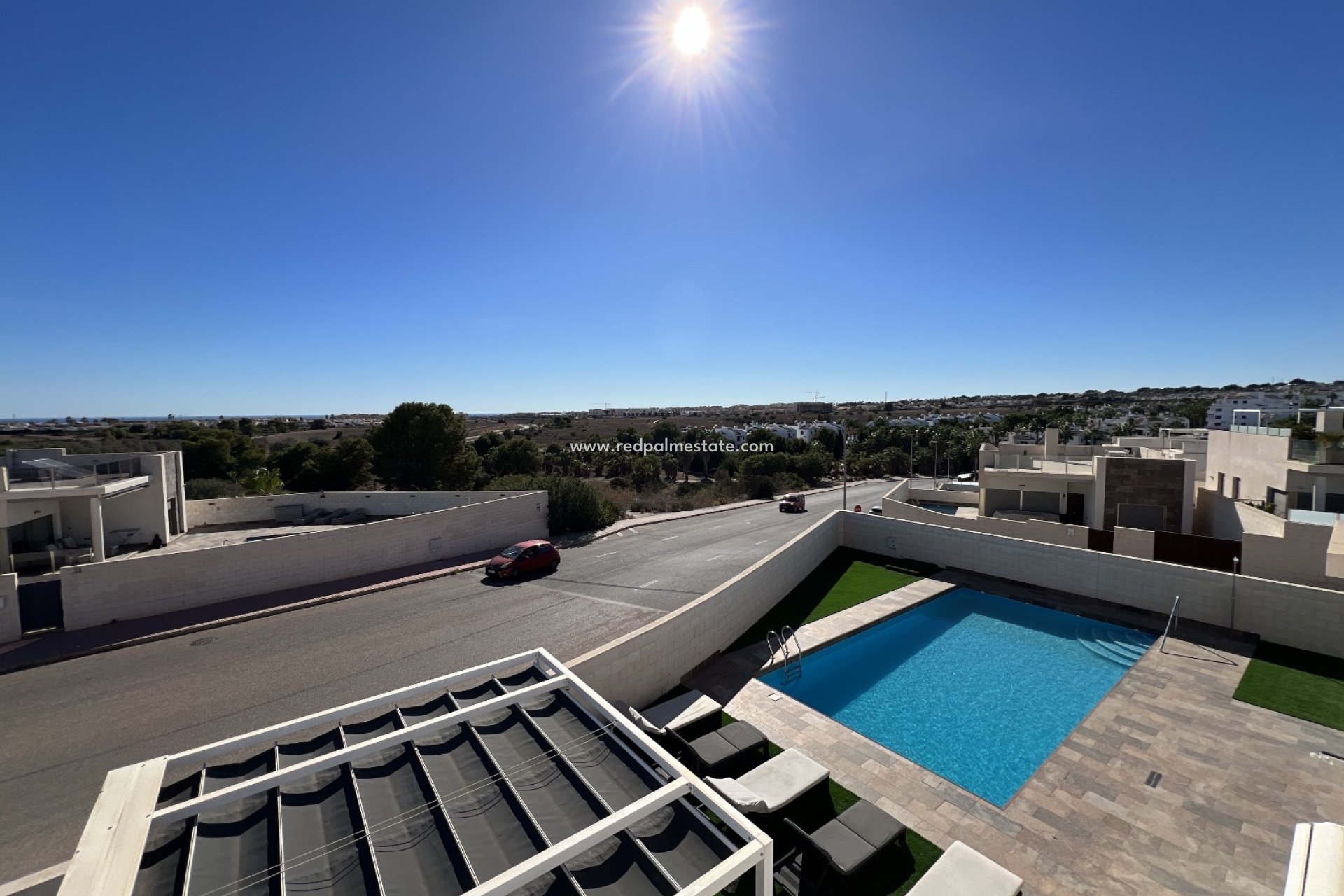 Videresalg - Villa -
Orihuela Costa