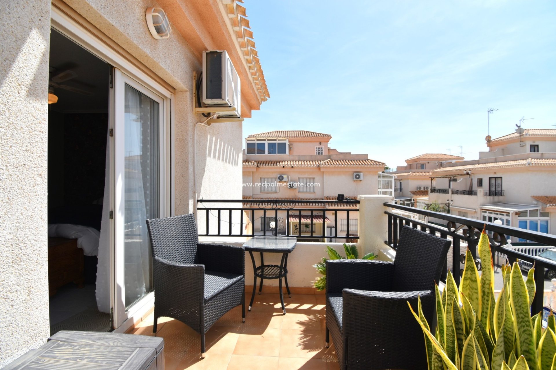 Videresalg - Villa -
Orihuela Costa