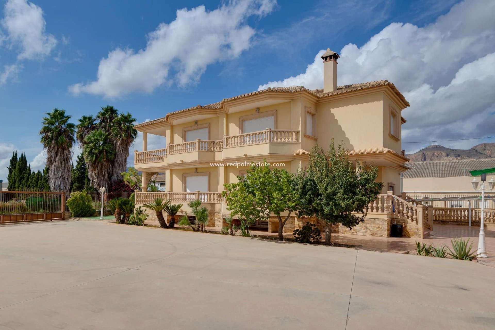 Videresalg - Villa -
Orihuela - Hurchillo