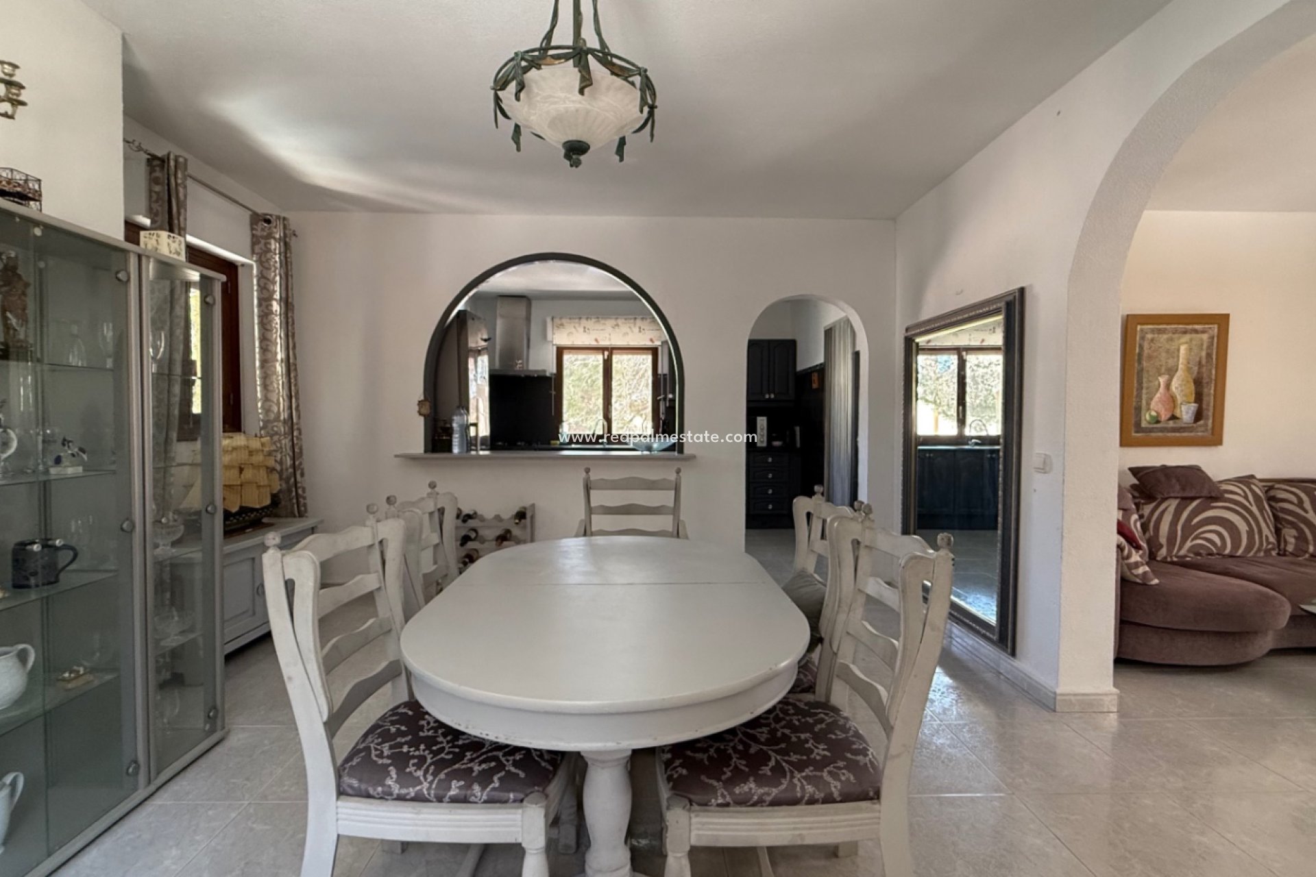 Videresalg - Villa -
Orihuela - Inland