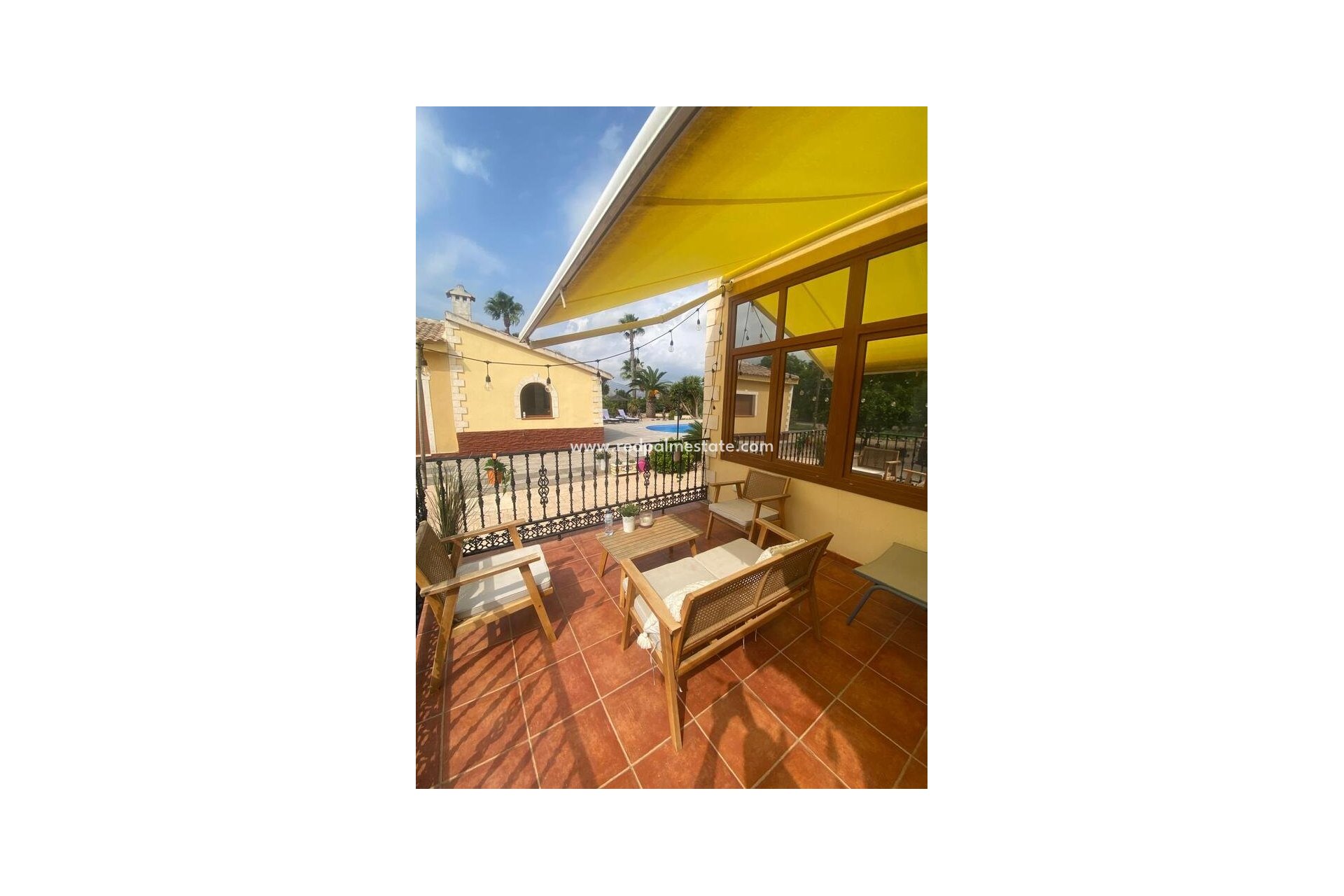 Videresalg - Villa -
Orihuela - Inland