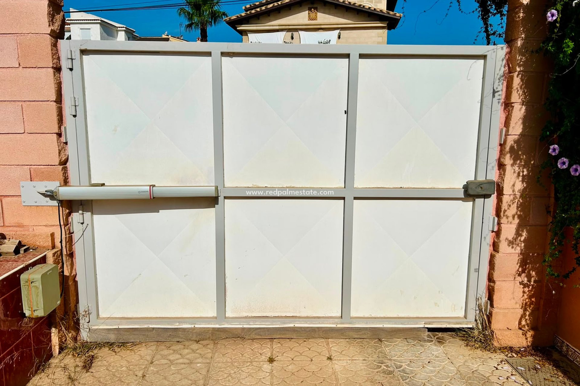 Videresalg - Villa -
Orihuela - Inland