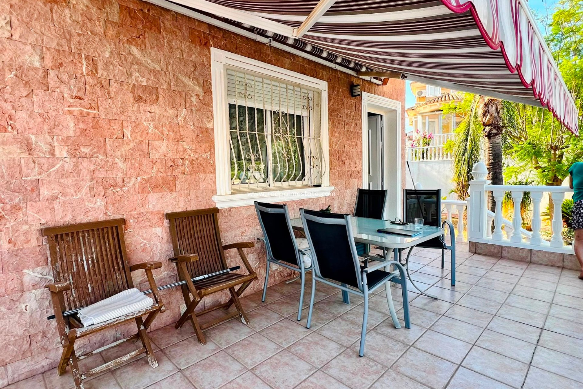 Videresalg - Villa -
Orihuela - Inland