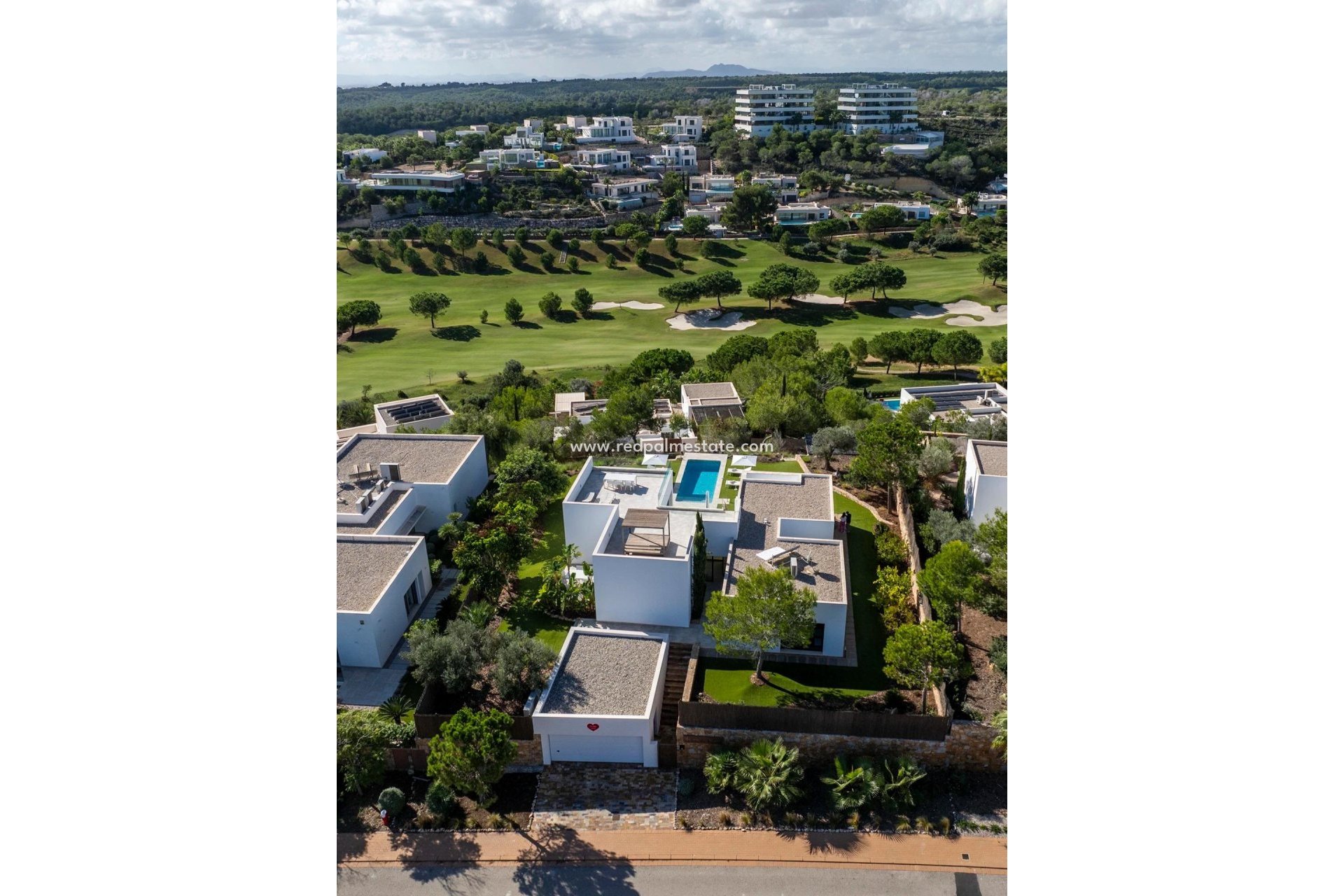 Videresalg - Villa -
Orihuela - Inland