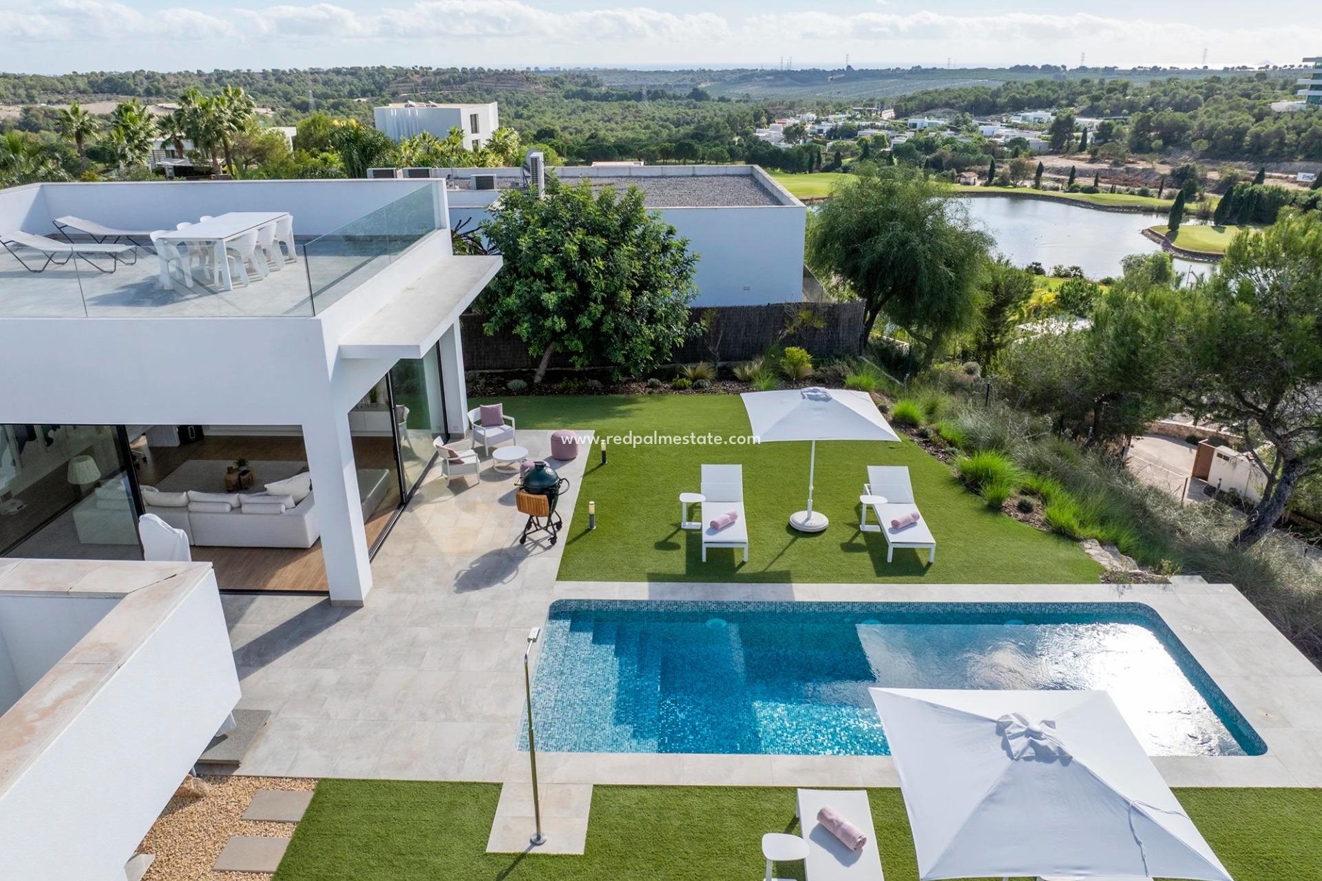 Videresalg - Villa -
Orihuela - Inland
