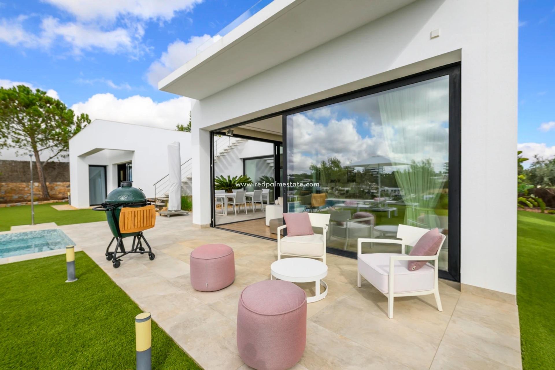 Videresalg - Villa -
Orihuela - Inland