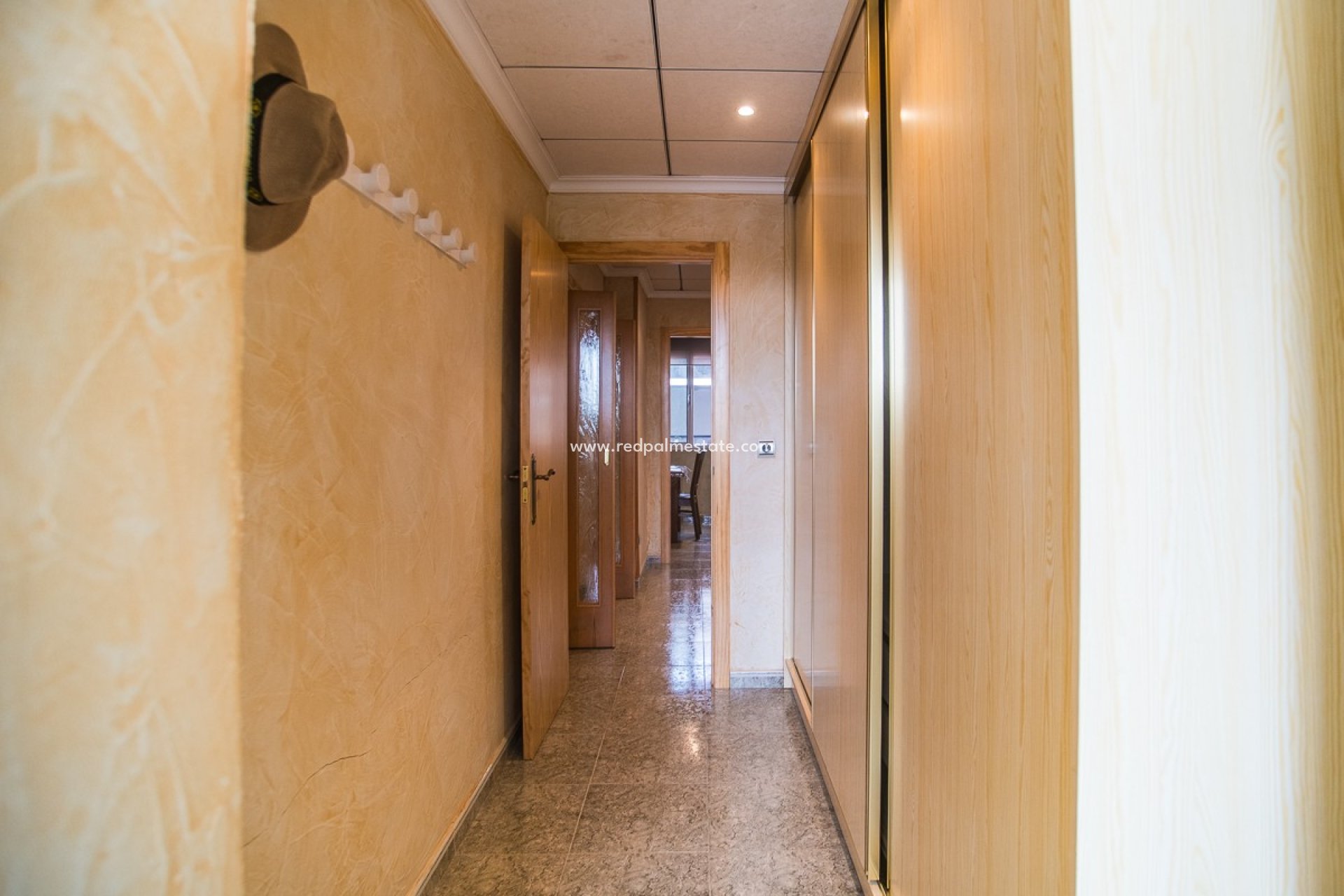 Videresalg - Villa -
Orihuela - Inland