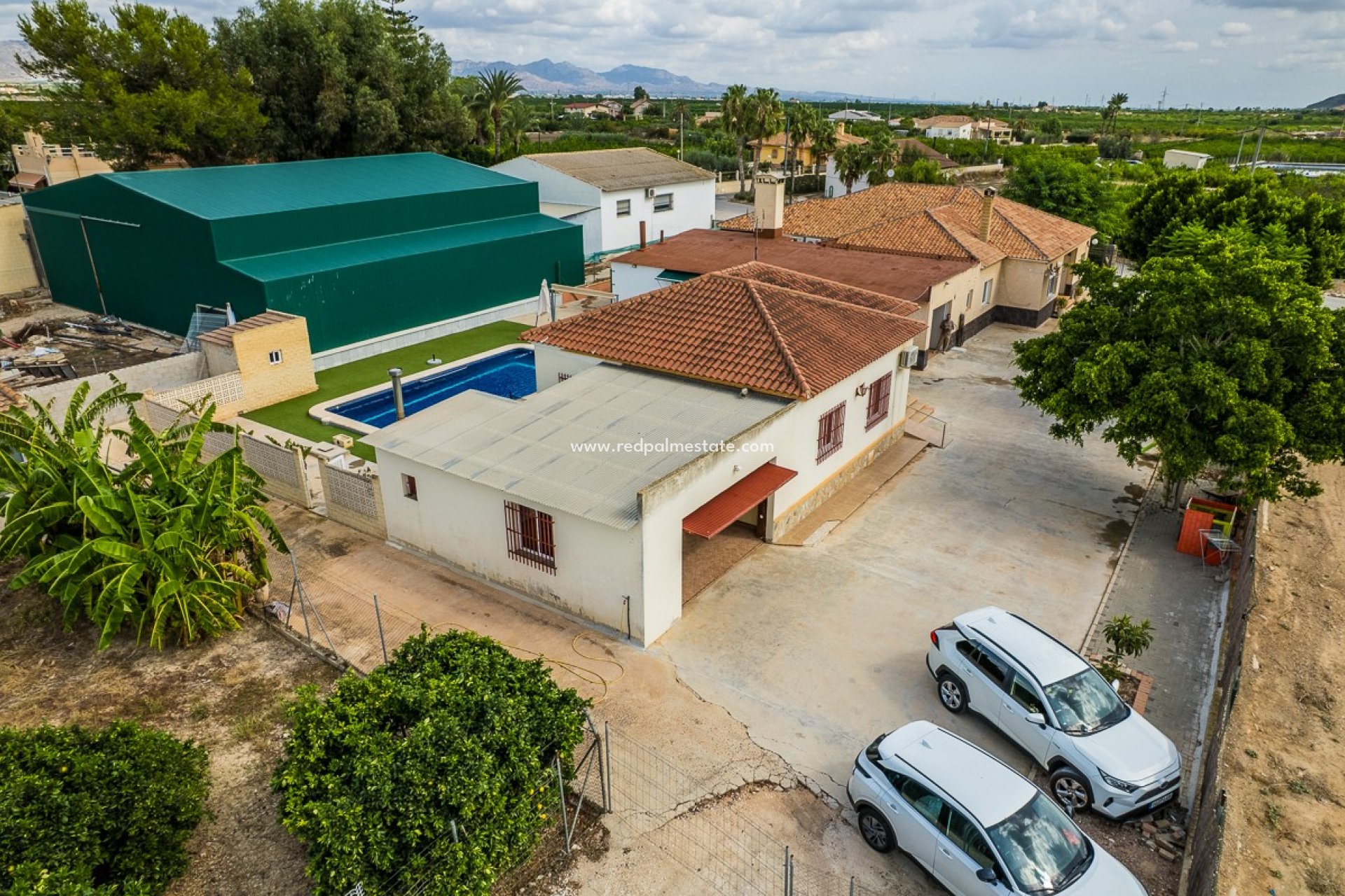 Videresalg - Villa -
Orihuela - Inland