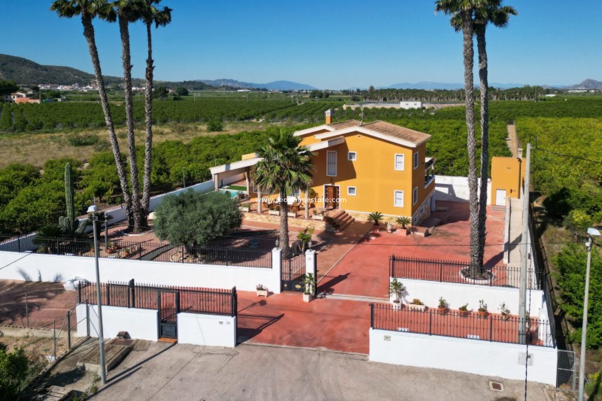 Videresalg - Villa -
Orihuela - Inland