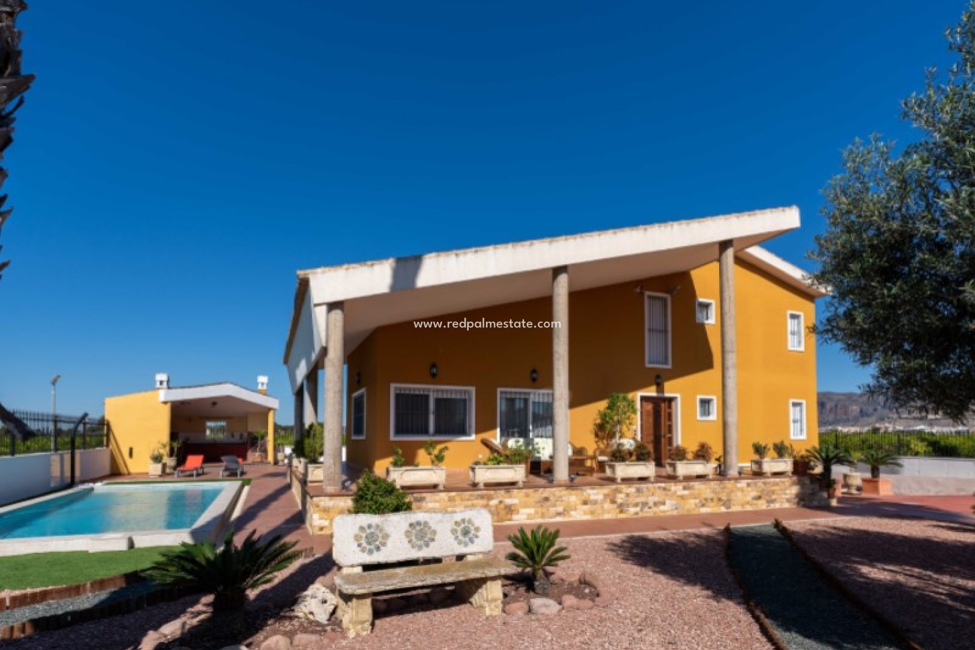Videresalg - Villa -
Orihuela - Inland