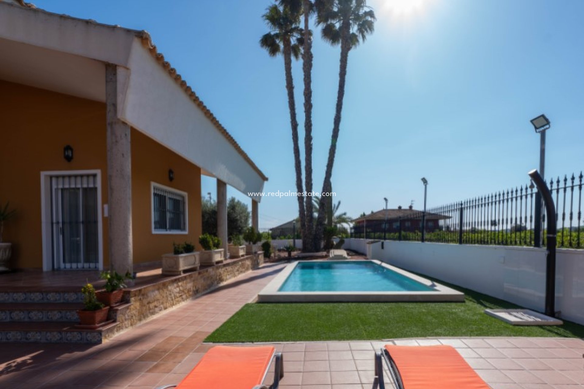 Videresalg - Villa -
Orihuela - Inland