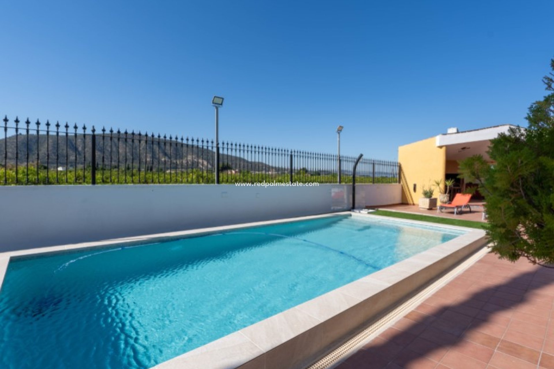Videresalg - Villa -
Orihuela - Inland