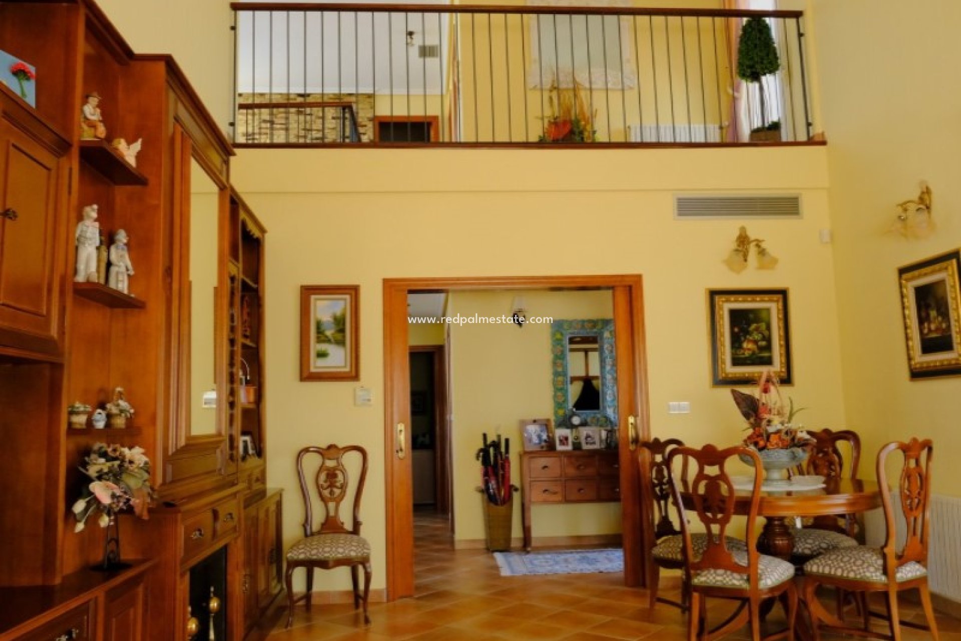Videresalg - Villa -
Orihuela - Inland