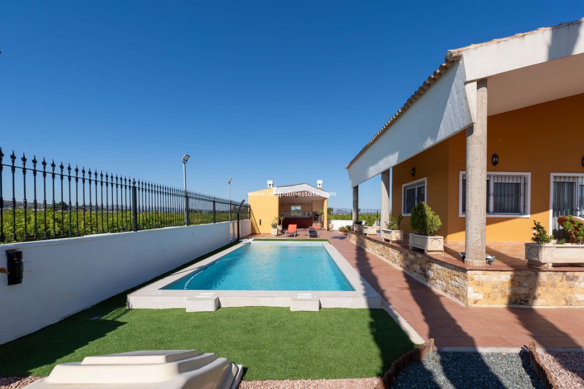 Videresalg - Villa -
Orihuela - Inland