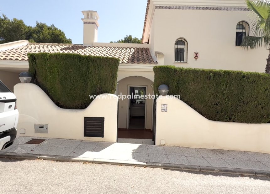 Videresalg - Villa -
Orihuela - Inland