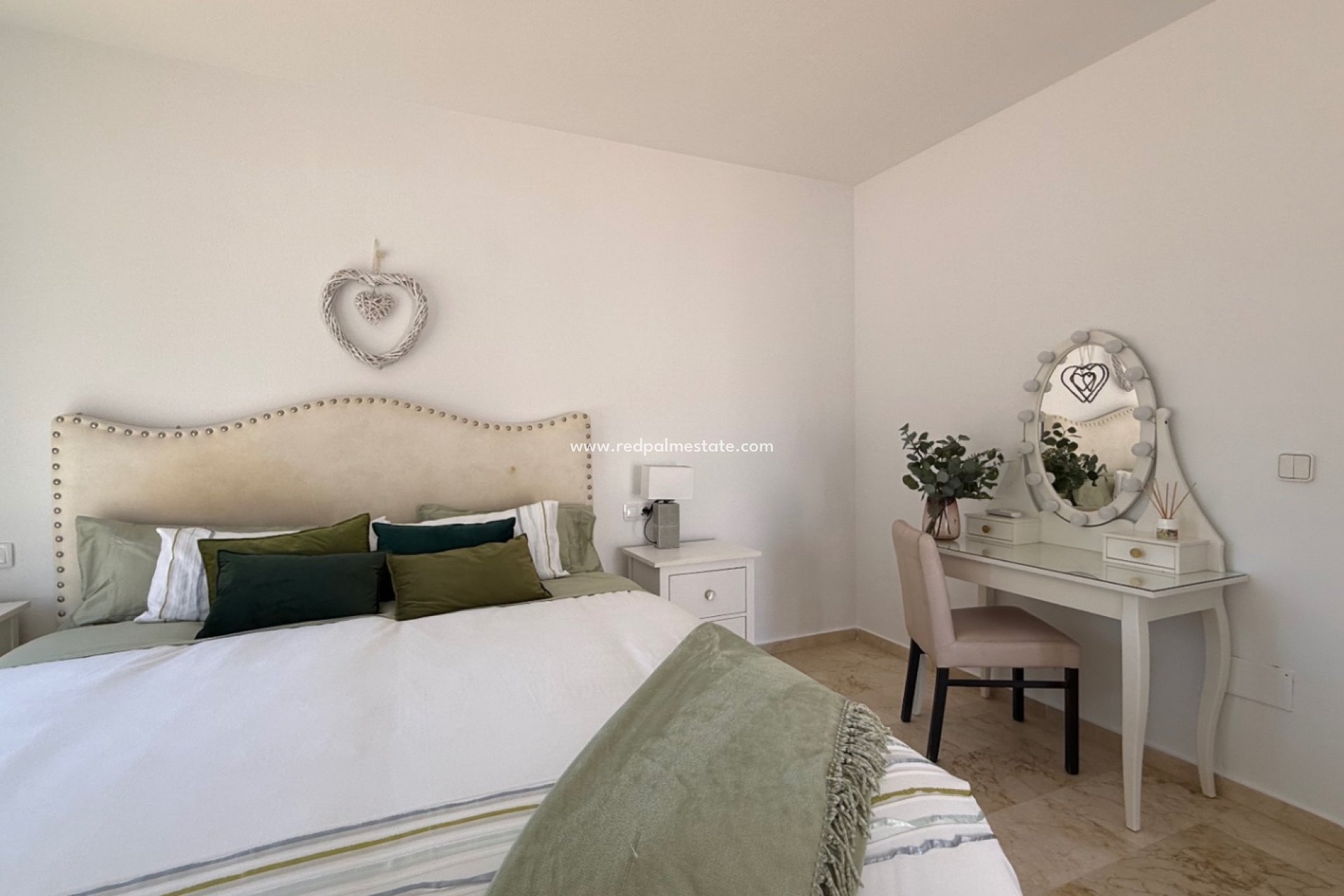 Videresalg - Villa -
Orihuela - Inland