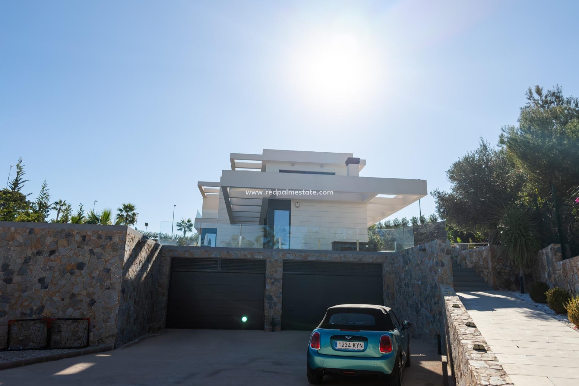 Videresalg - Villa -
Orihuela - Las Colinas Golf