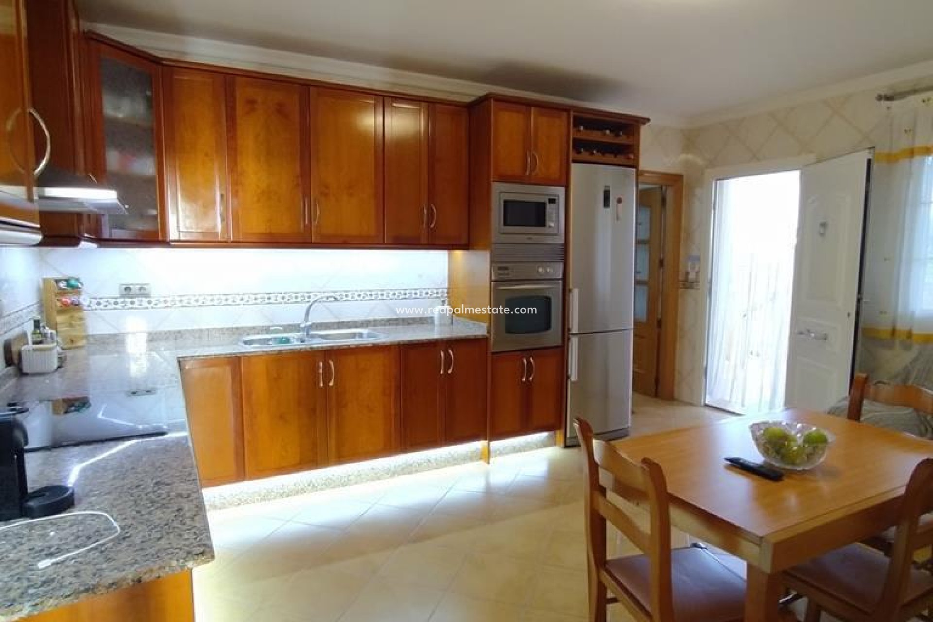 Videresalg - Villa -
Orihuela - LOS DESEMPARADOS
