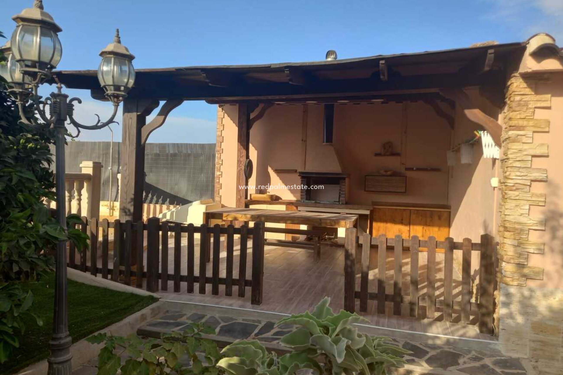 Videresalg - Villa -
Orihuela - LOS DESEMPARADOS
