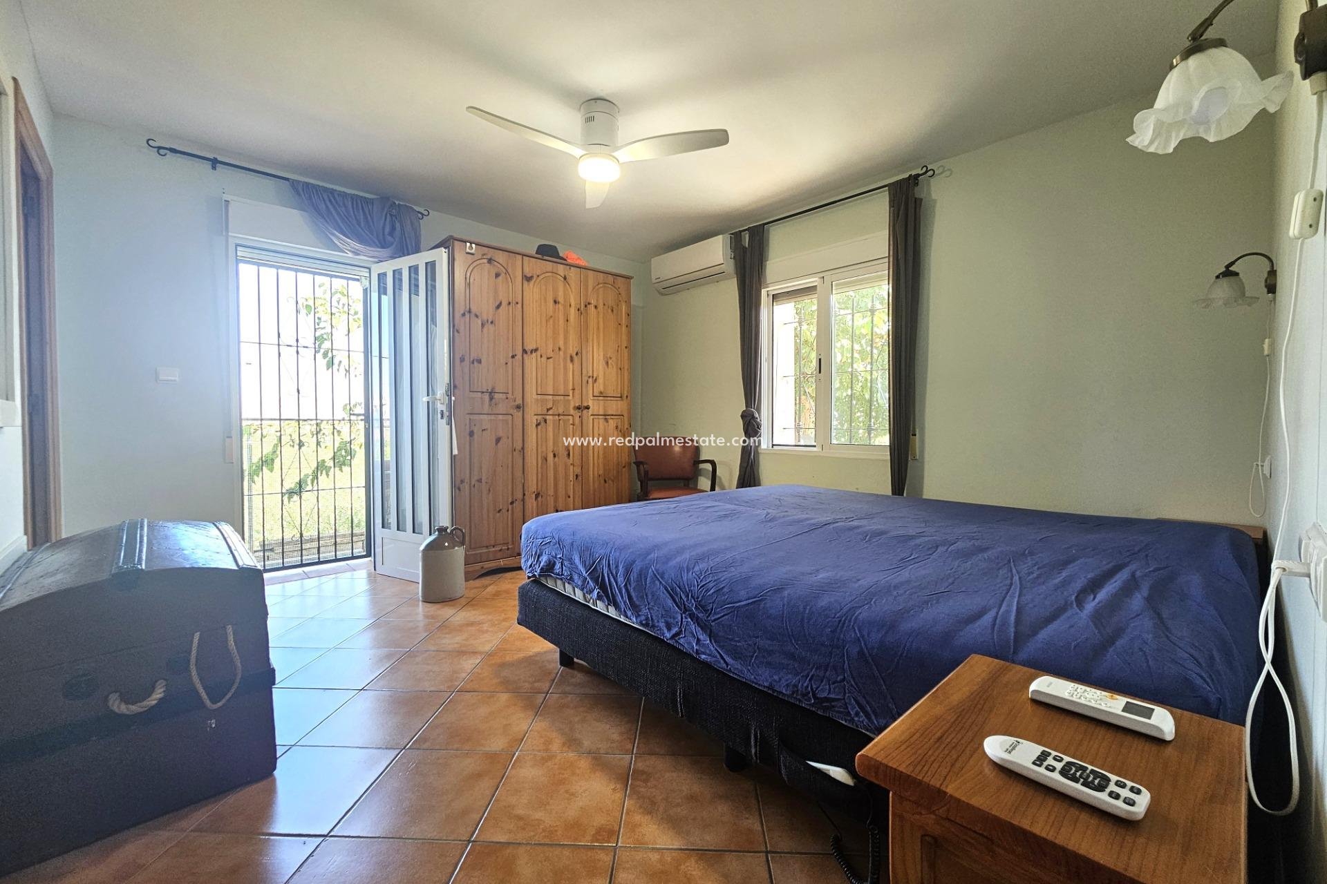 Videresalg - Villa -
Orihuela - Molins-campaneta-san Bartolomé