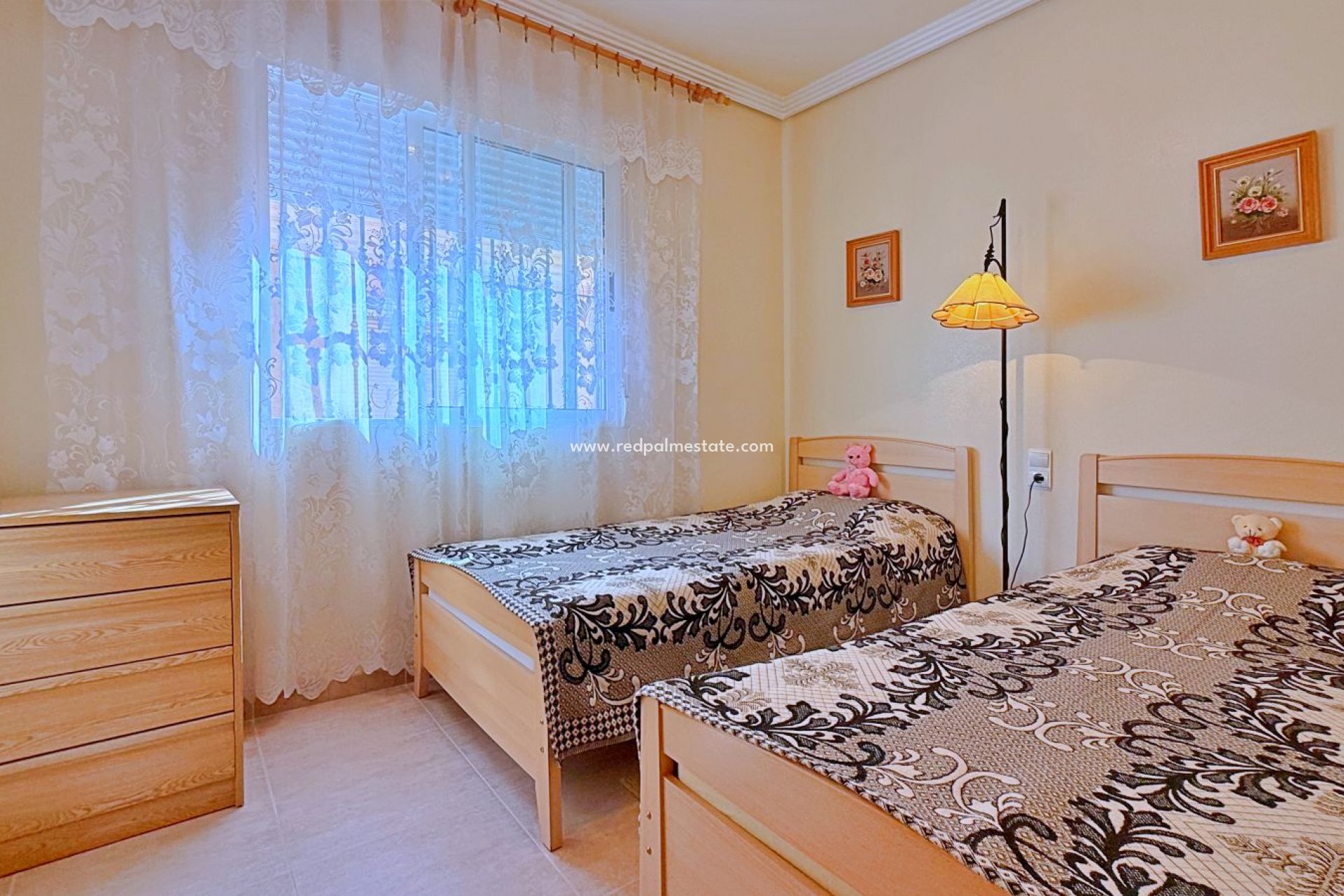Videresalg - Villa -
Orihuela - Orihuela Costa