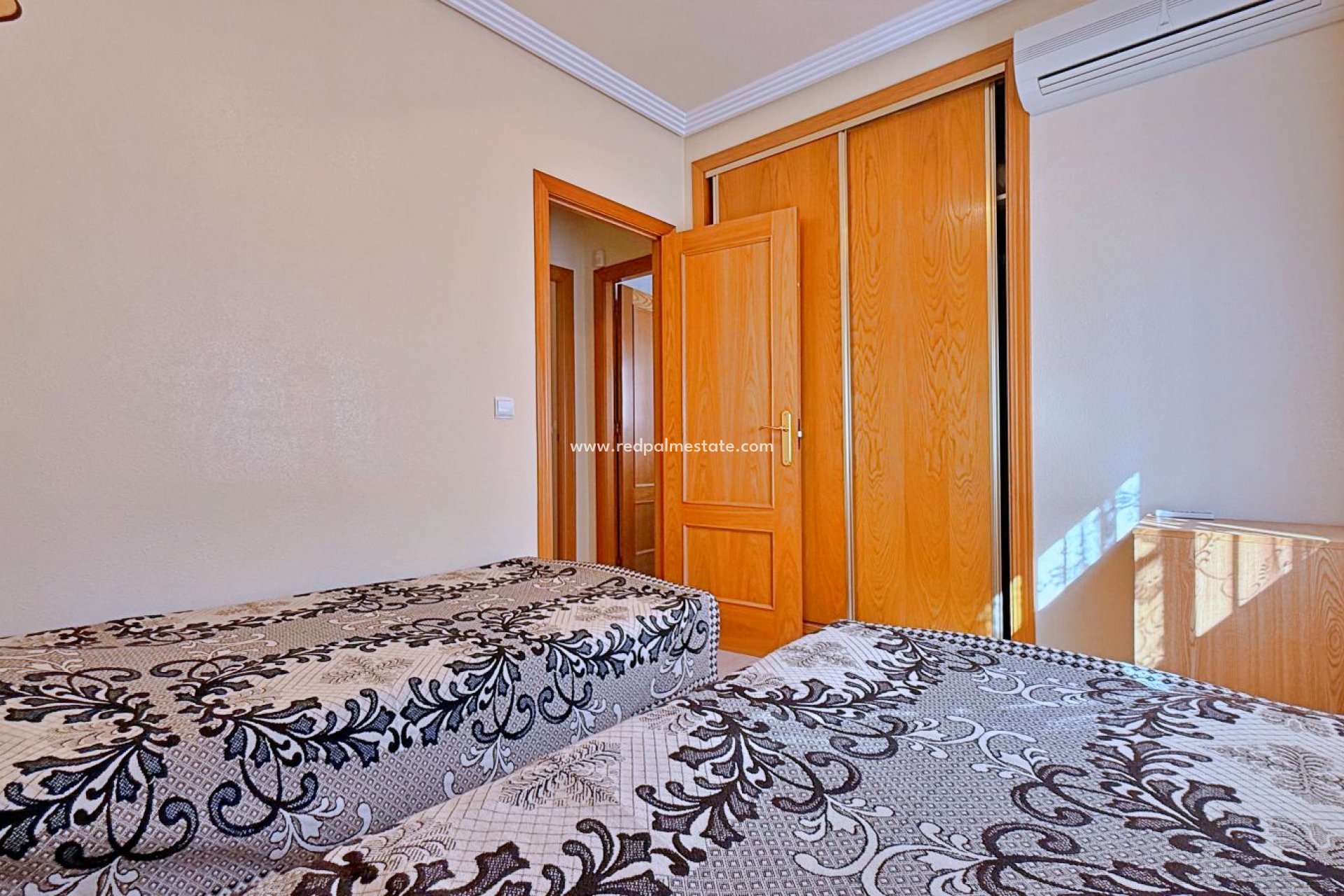 Videresalg - Villa -
Orihuela - Orihuela Costa